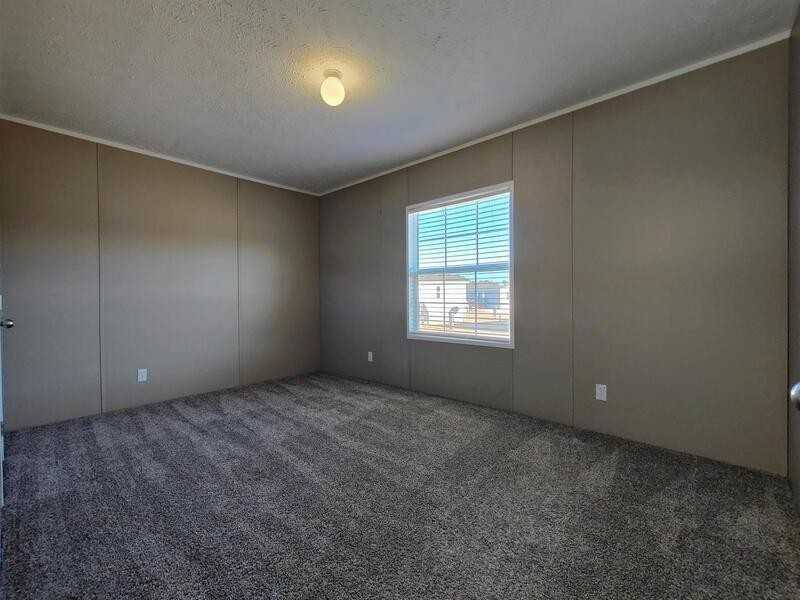 4609 Rainbow Ln - Photo 7 of 18