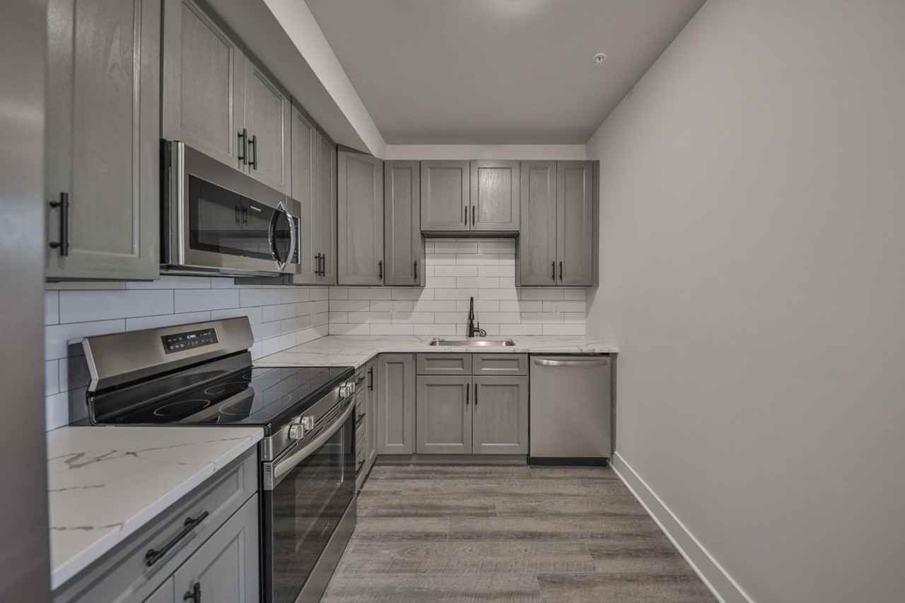 HH Bangor Block - Photo 5 of 50