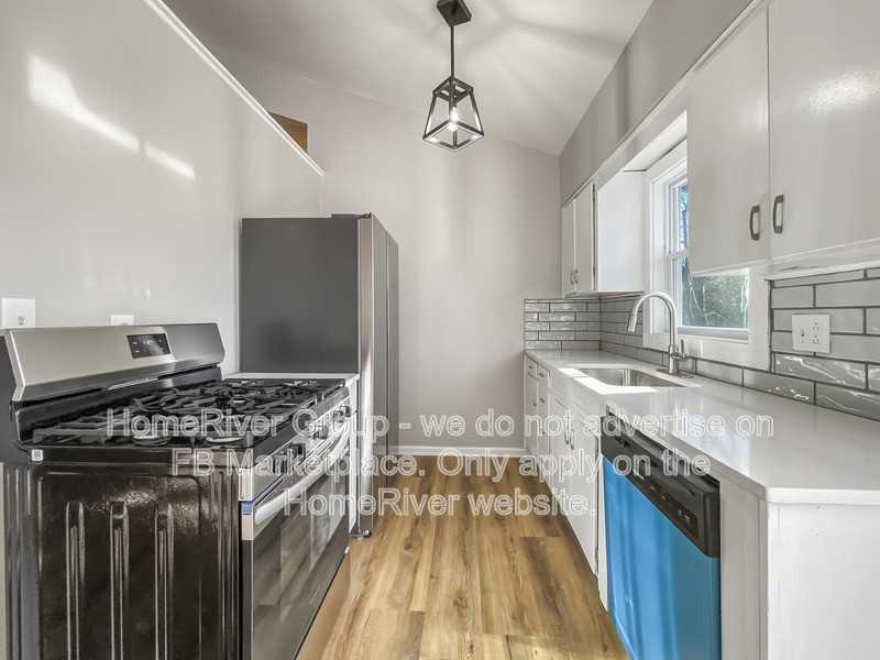 505 Ne Short St - Photo 5 of 19