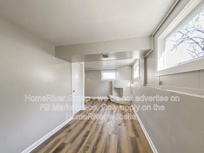 505 Ne Short St - Photo 7 of 19