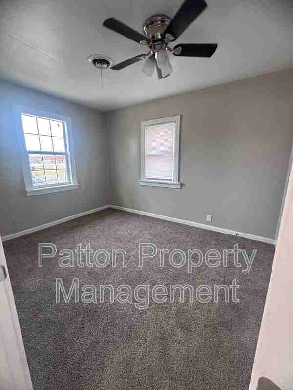 3409 S Polk St - Photo 5 of 6