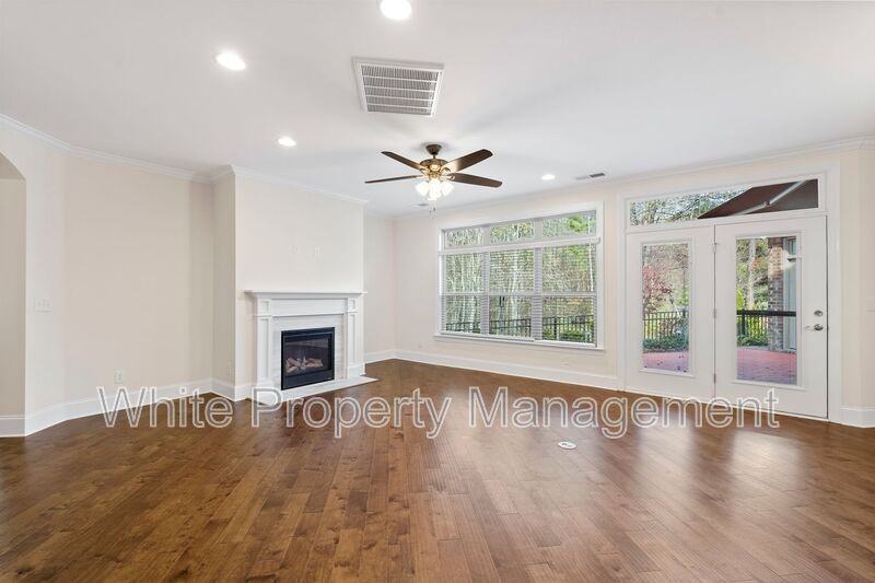 3018 Portico Pl - Photo 7 of 24