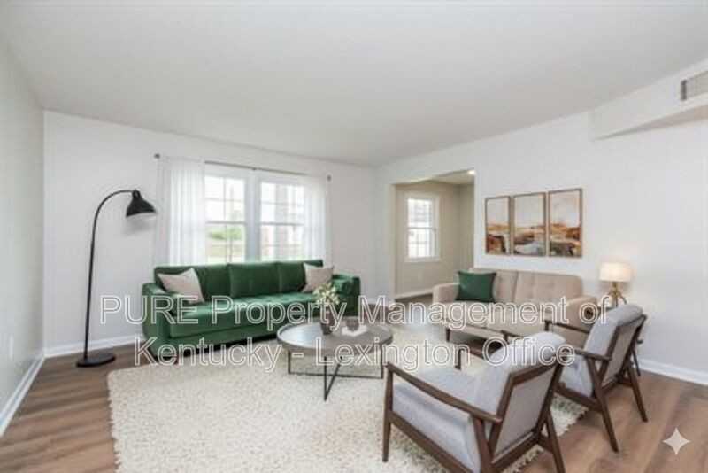 429 Chestnut St #17 - Photo 4 of 16