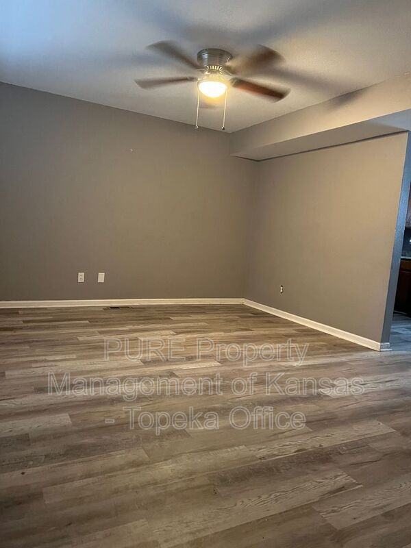 511 Sw Tyler St #8 - Photo 2 of 16