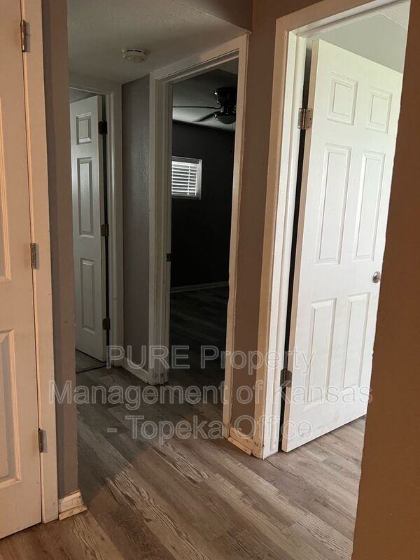 511 Sw Tyler St #8 - Photo 4 of 16