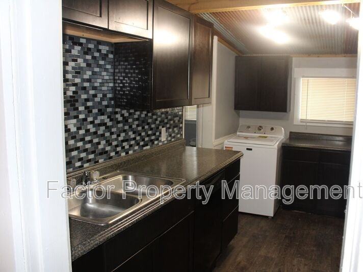 510 N 4th St - Photo 5 of 13