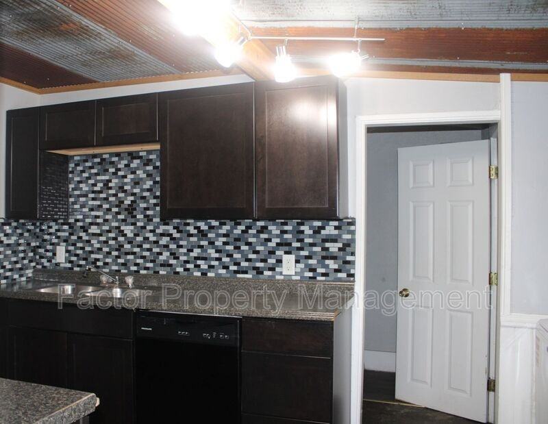 510 N 4th St - Photo 6 of 13