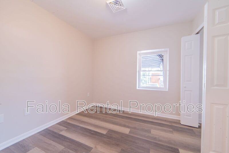 112 High St N #C4 - Photo 5 of 7