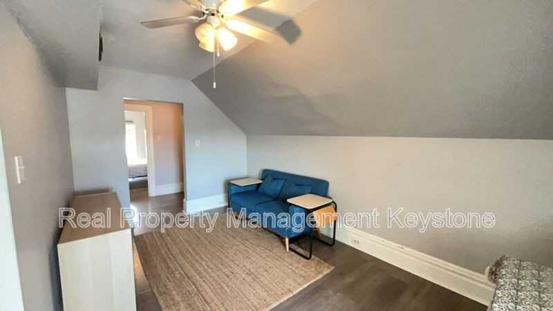 923 Chislett St #3 - Photo 6 of 24