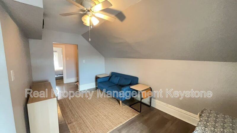 923 Chislett St #3 - Photo 7 of 24