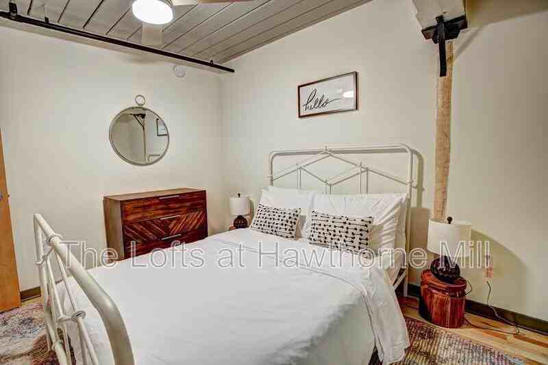 1101 Hawthorne Ln #255 - Photo 6 of 8