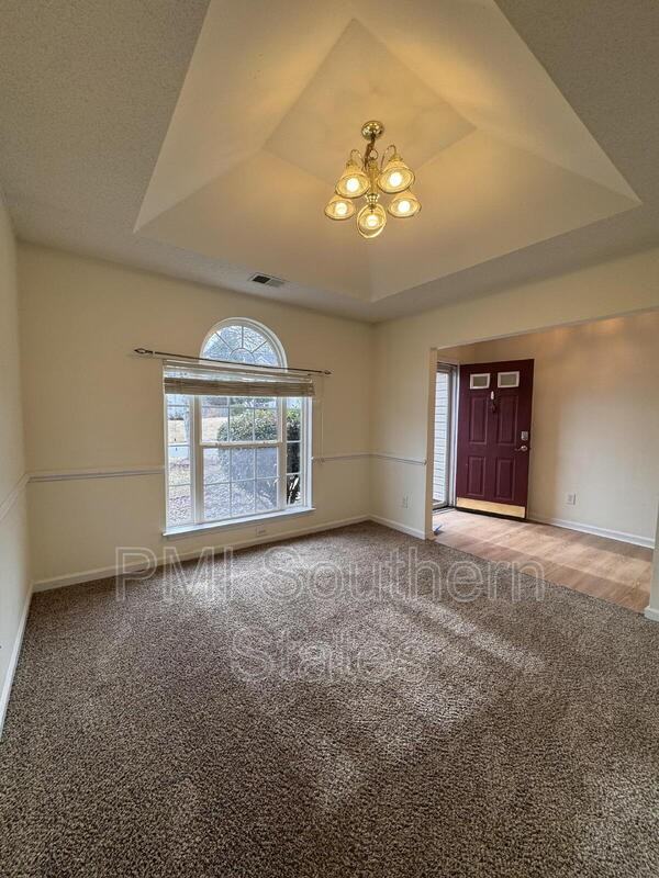 115 Crossview Dr - Photo 3 of 28