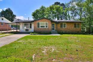 1906 Woodfield Dr - Photo 1 of 1