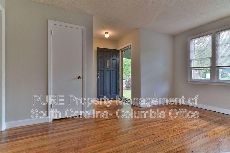 1906 Woodfield Dr - Photo 6 of 23