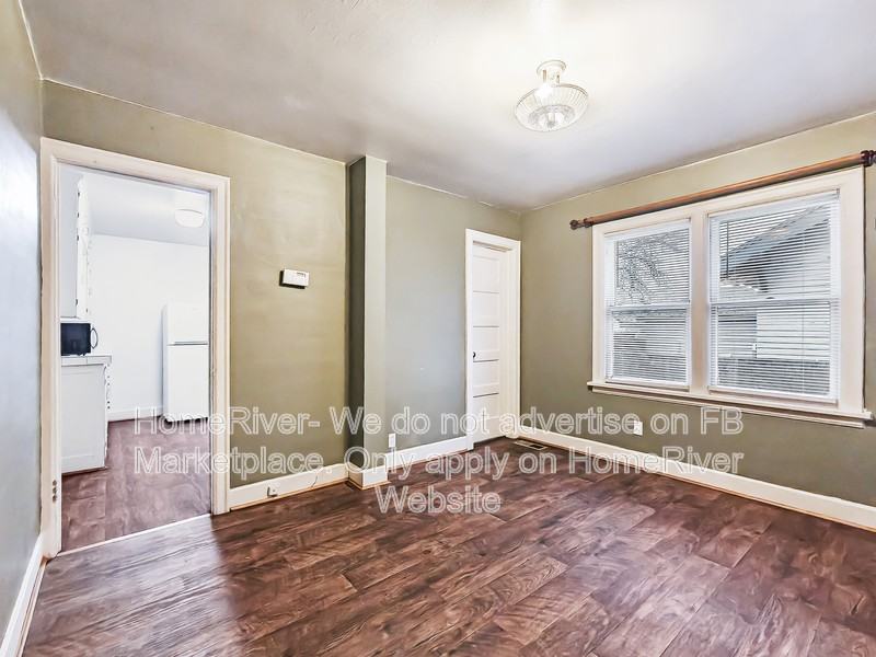 2404 E Diamond Ave #B - Photo 6 of 22