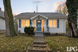 featured image of 4113 Packard Rd