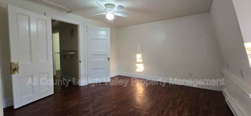 51 S 5th St - Photo 4 of 6