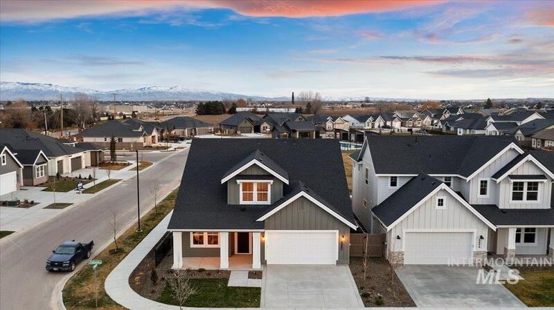 4880 S Colusa Ave - Photo 5 of 42