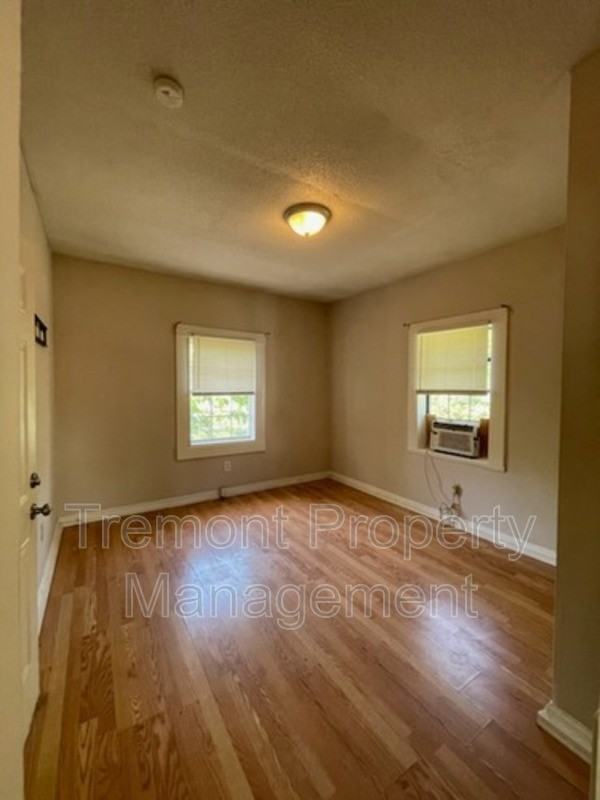 7 Franklin Pl #1 - Photo 2 of 10