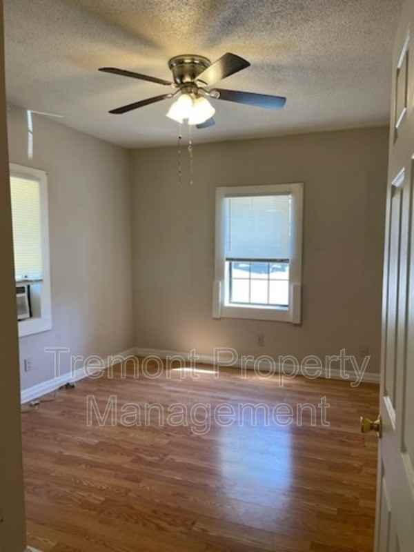 7 Franklin Pl #1 - Photo 4 of 10