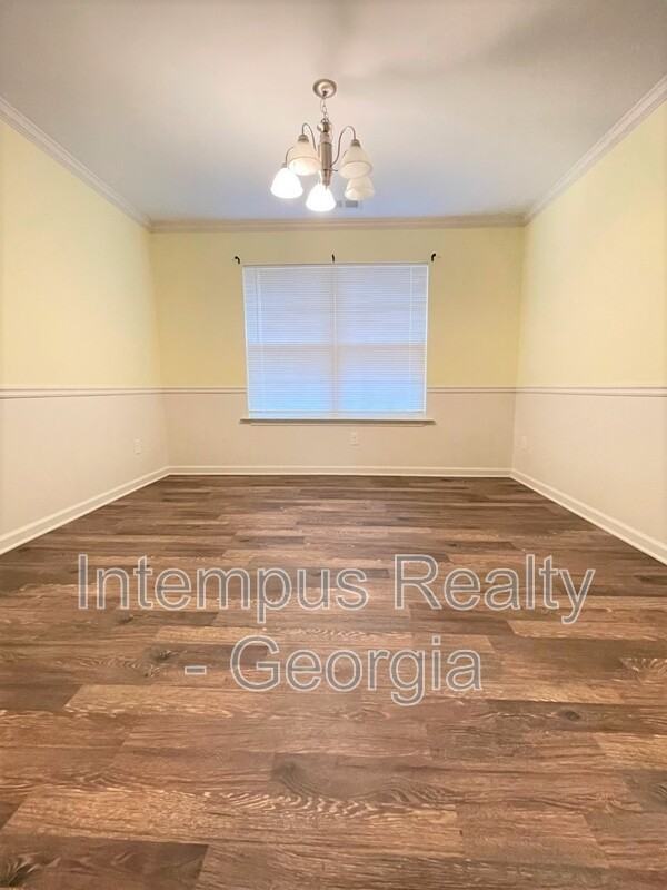 4054 Waters End Ln - Photo 6 of 35