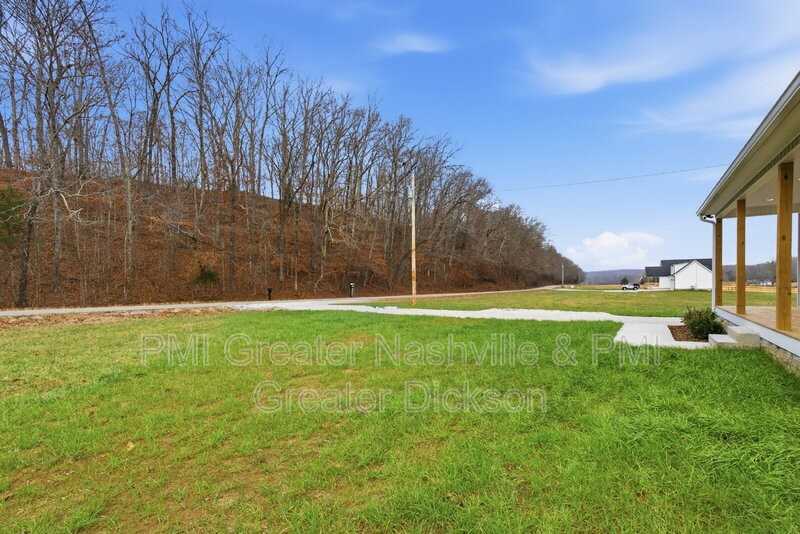 1572 Gilliam Hollow Rd - Photo 5 of 37