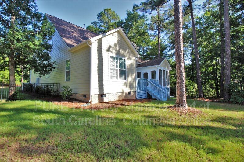 24 Barn Sour Ct - Photo 4 of 49