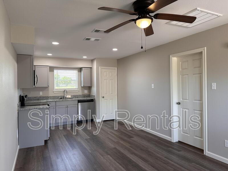 11015 Interstatefrontage Road #4 - Photo 4 of 11