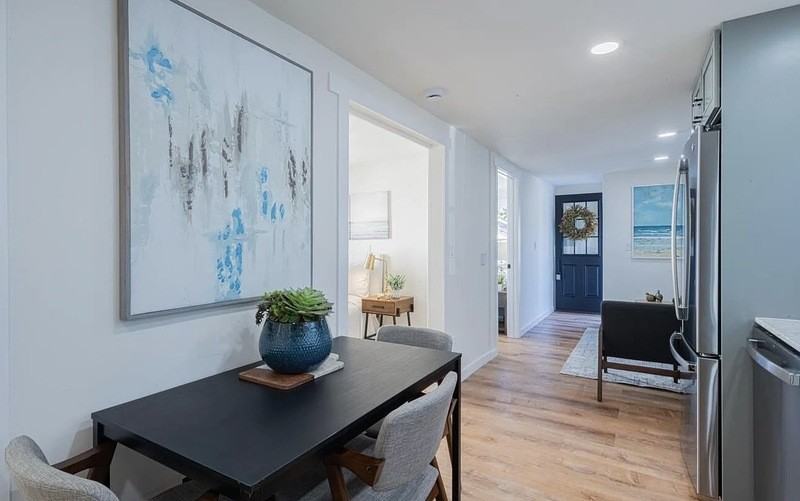 518 Cortes St - Photo 3 of 11