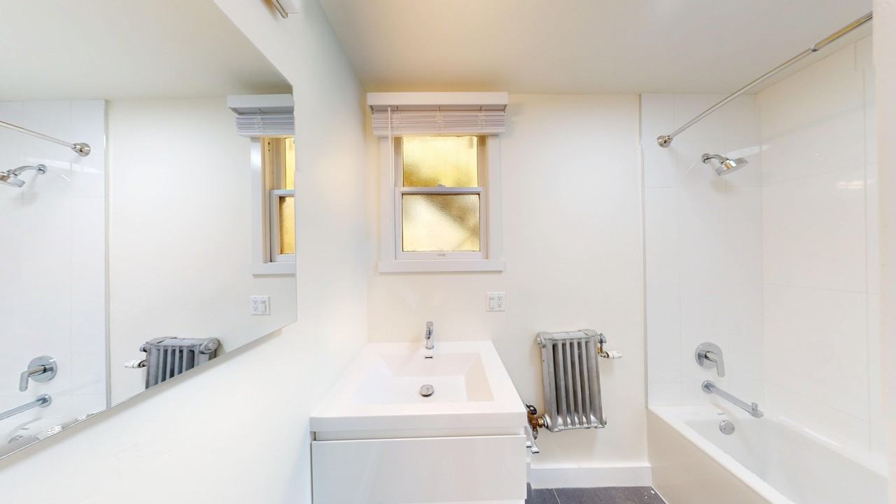 2363 Le Conte Avenue - Photo 5 of 13