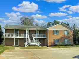 featured image of 135 Barrington Dr