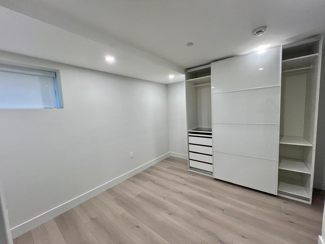 105 East 39th Avenue - Photo 7 of 7