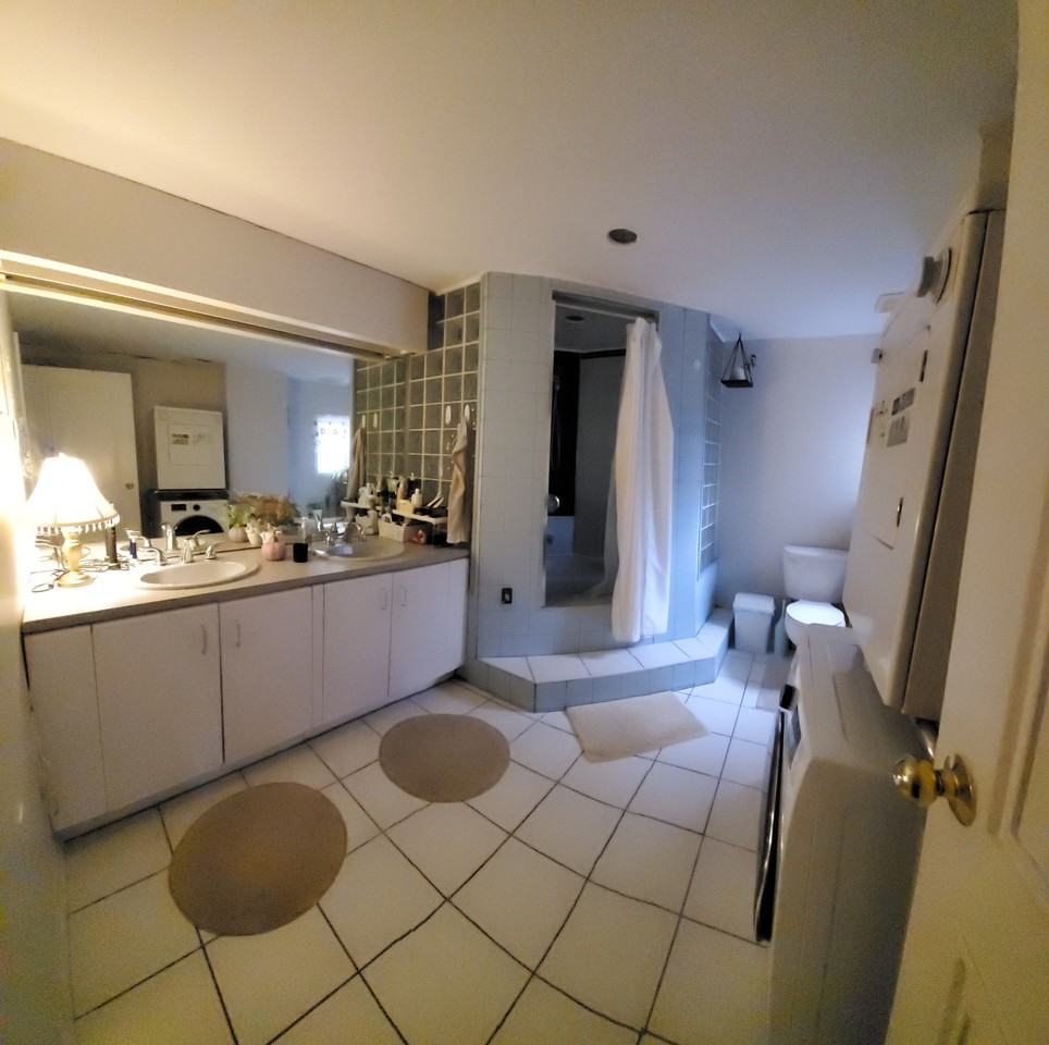 Queen St E & Kenilworth Ave #A - Photo 6 of 27