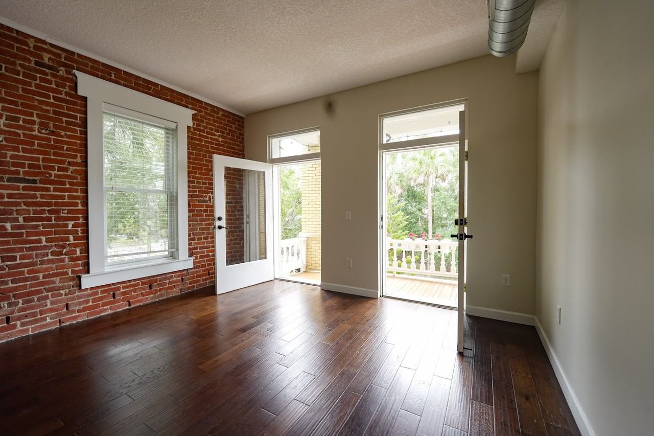 115 West 2nd Street - Photo 5 of 14