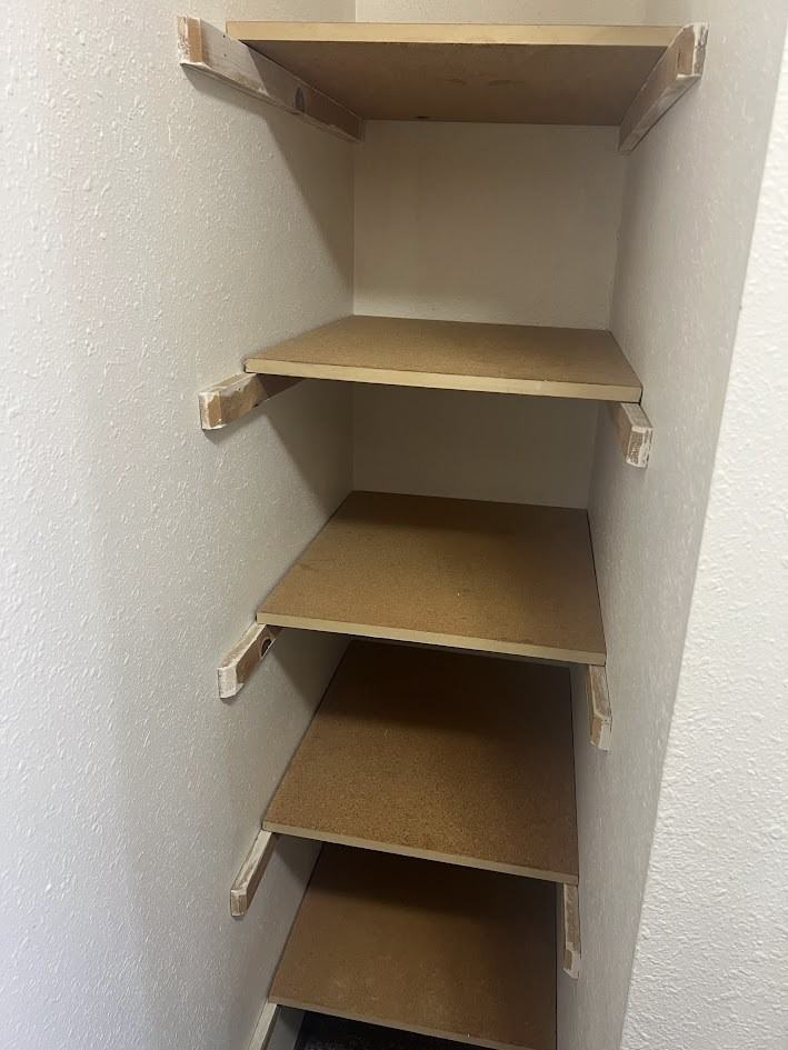 1617 Kenilworth Court - Photo 6 of 14