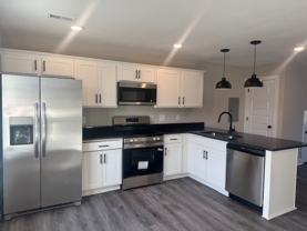 1003 Lafayette Rd. - Photo 1 of 1