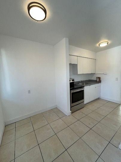 1999 North Glades Drive - Photo 4 of 15