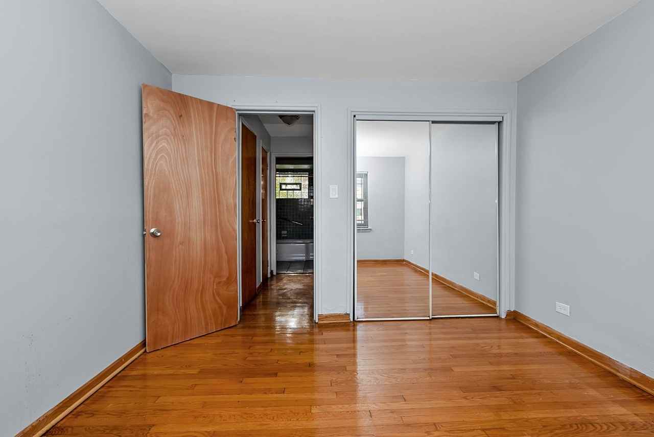7770-78  S South Shore Drive Chicago, IL 60649 - Photo 7 of 18