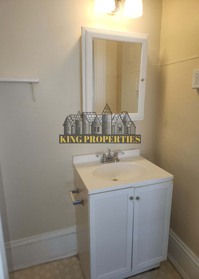 1248 Logan - Photo 7 of 8