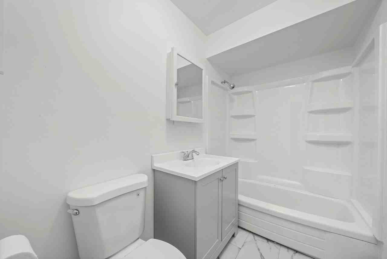 315 North Princeton Avenue - Photo 5 of 6