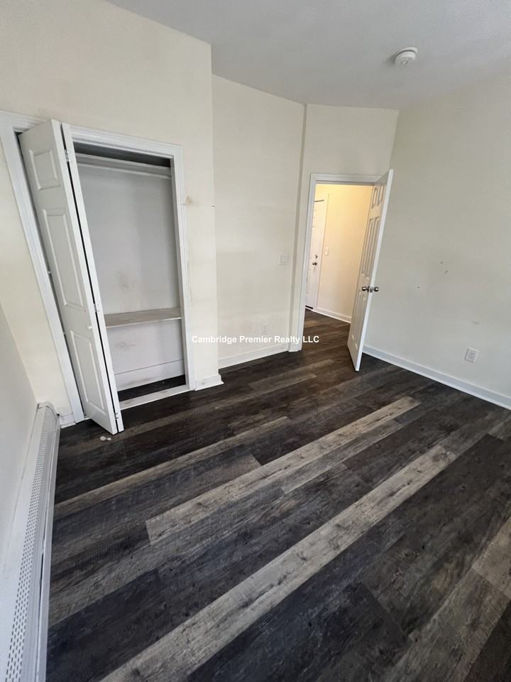 Temple St #2 - Photo 3 of 11