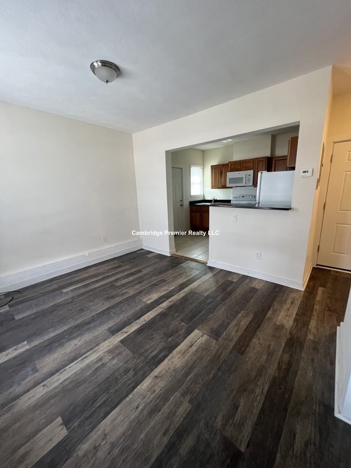 Temple St #2 - Photo 7 of 11