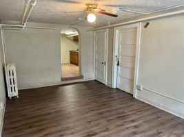 featured image of 614 S 5th St