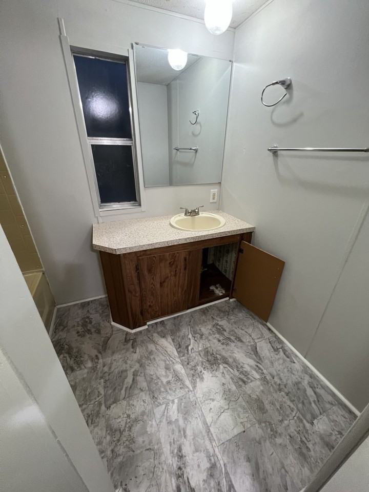 705 Gun Club Road - Photo 7 of 23