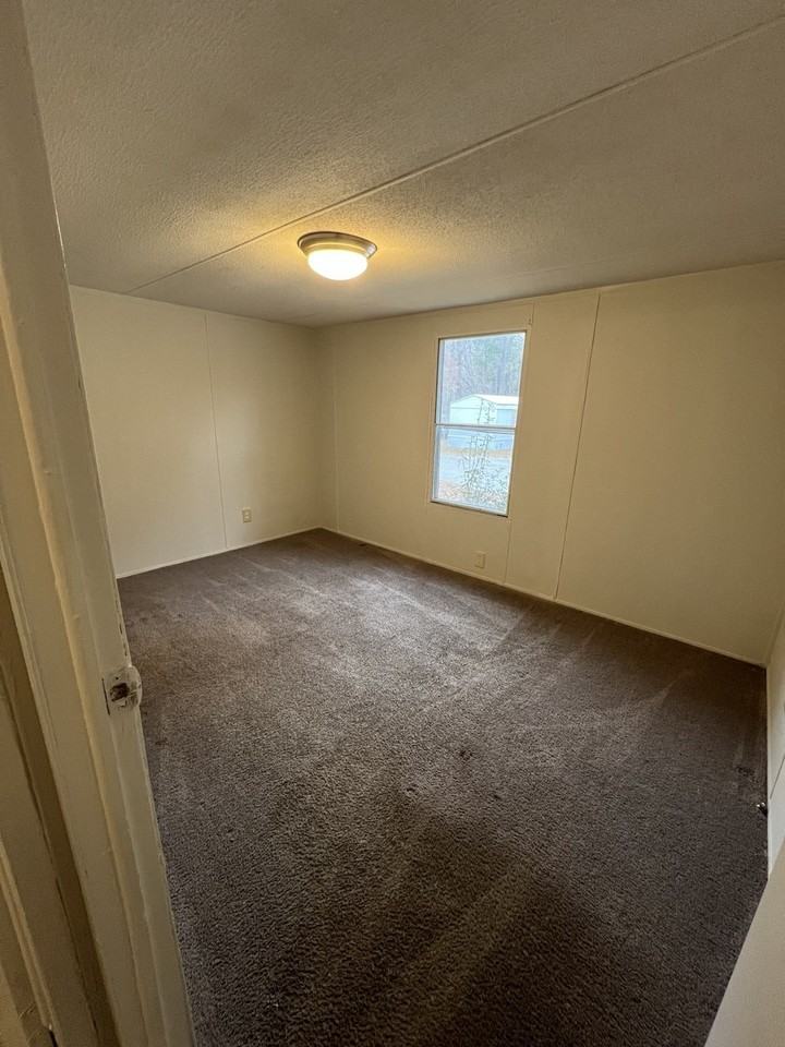 705 Gun Club Road - Photo 4 of 10