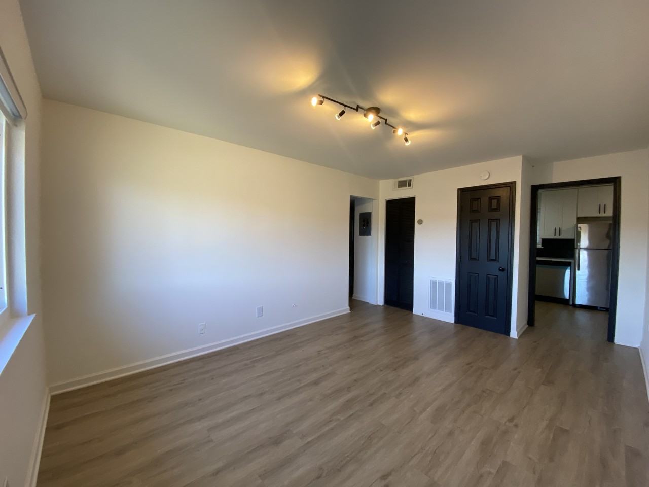 740 Mozley Drive Southeast - Photo 2 of 17