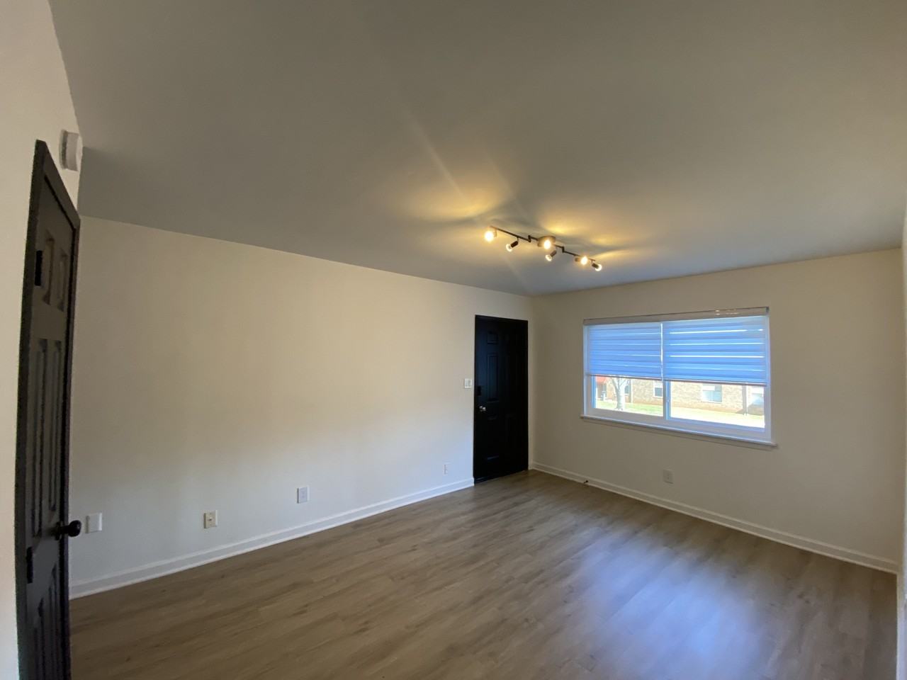 740 Mozley Drive Southeast - Photo 3 of 17