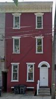 featured image of 212 E Lemon St