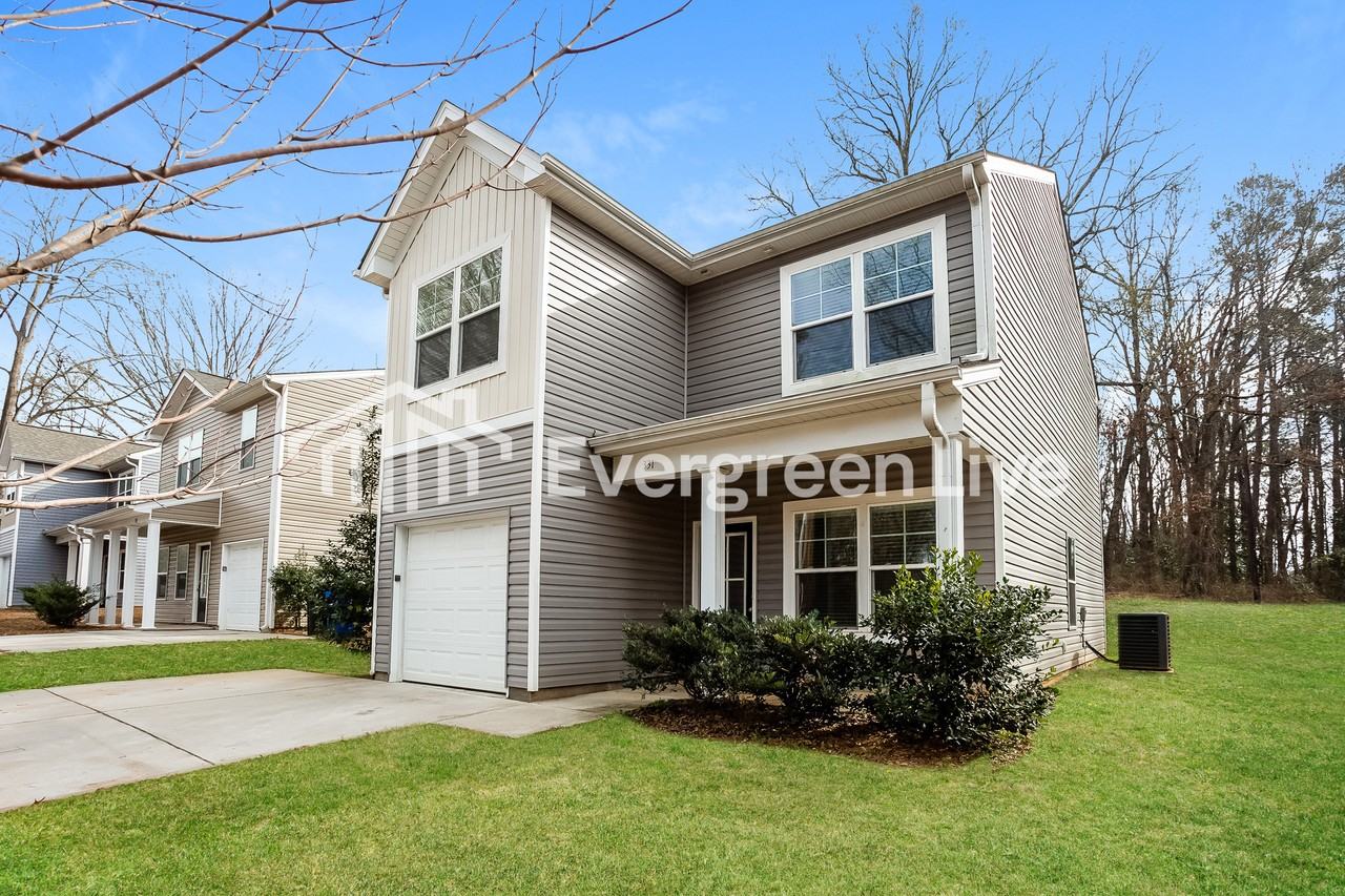 331 Bell St - Photo 3 of 16