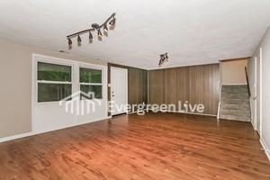 10941 Corona Rd - Photo 7 of 15